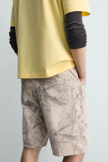 BERMUDA BAGGY FIT À IMPRIMÉ ARBRES - Imprimée de Zara - Image 4