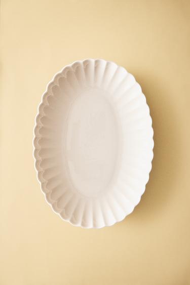 PLAT DE PRÉSENTATION PORCELAINE ONDES - Blanc de Zara - Image 4