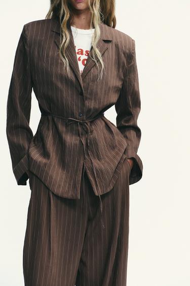 STRIPED SHOULDER PAD BLAZER WITH THIN BELT - Brown / Ecru by Zara