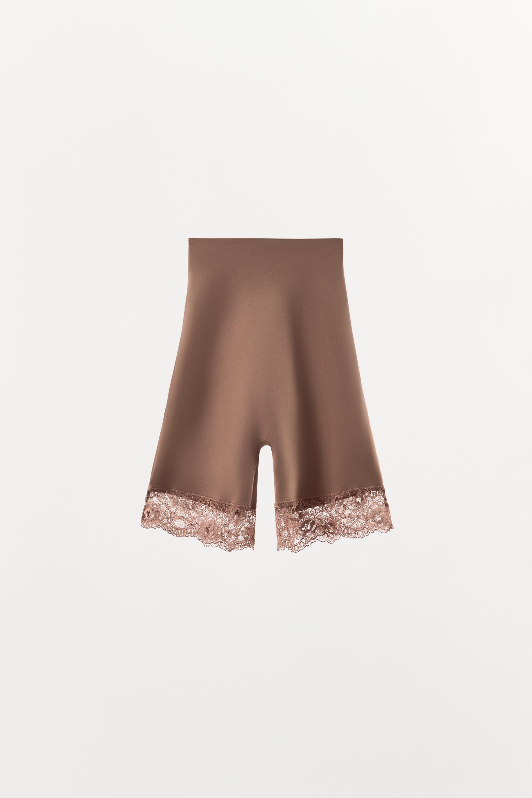 POLYAMIDE BLEND LACE SHORTS