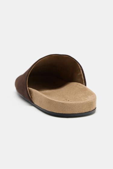 MULES PLATES EN CUIR - Marron chocolat de Zara - Image 4