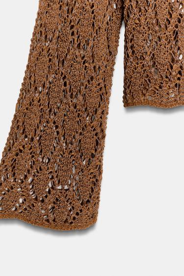 PULL EN MAILLE AJOURÉE À MANCHES ÉVASÉES - brique foncée de Zara - Image 8