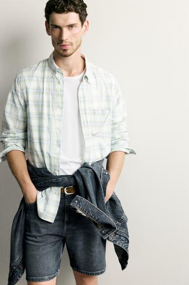 BERMUDA DENIM REGULAR FIT - Azul de Zara