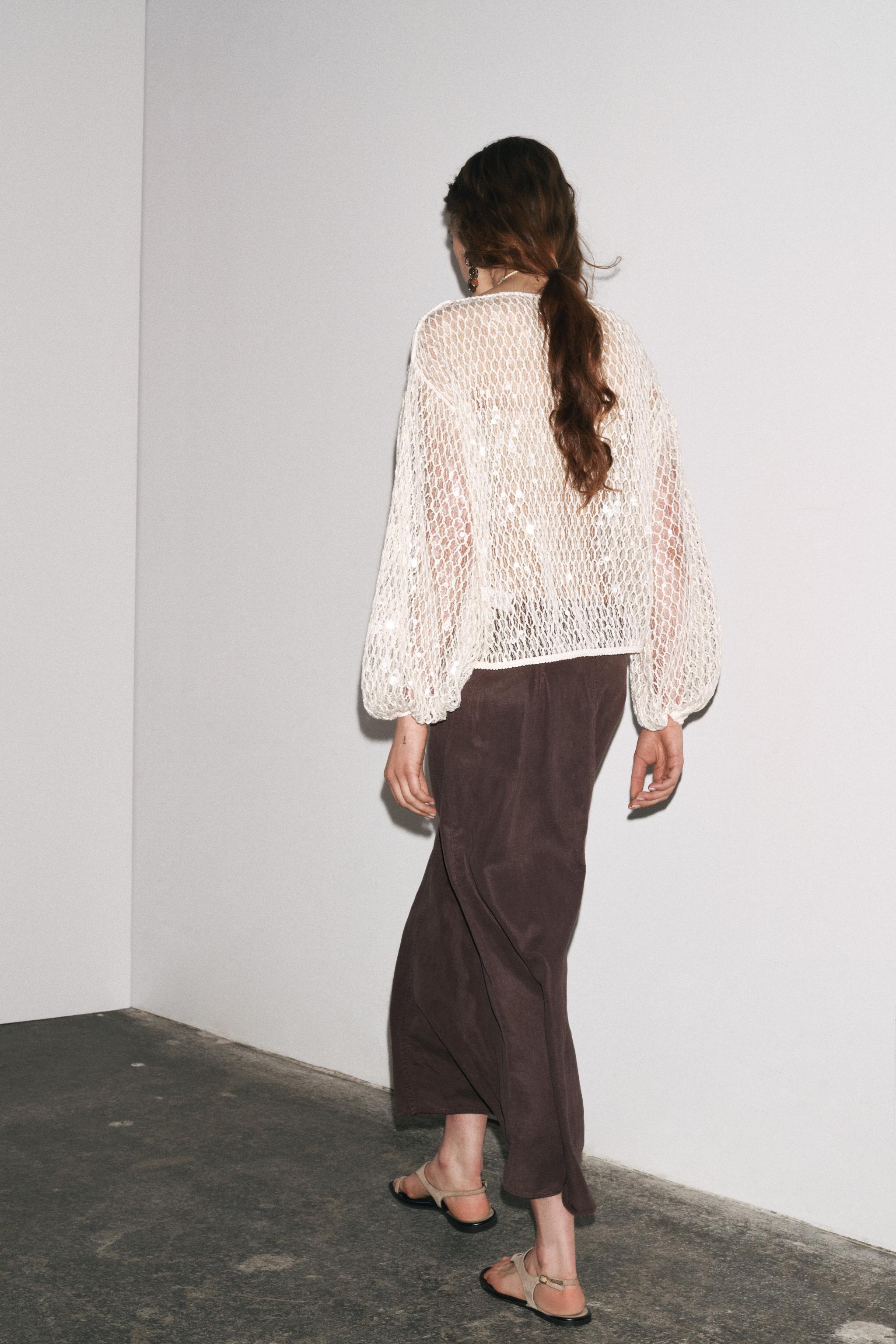 TOP RED スパンコール ZW COLLECTION - ベージュ | ZARA Japan TOP RED スパンコール ZW COLLECTION - ベージュ | ZARA Japan