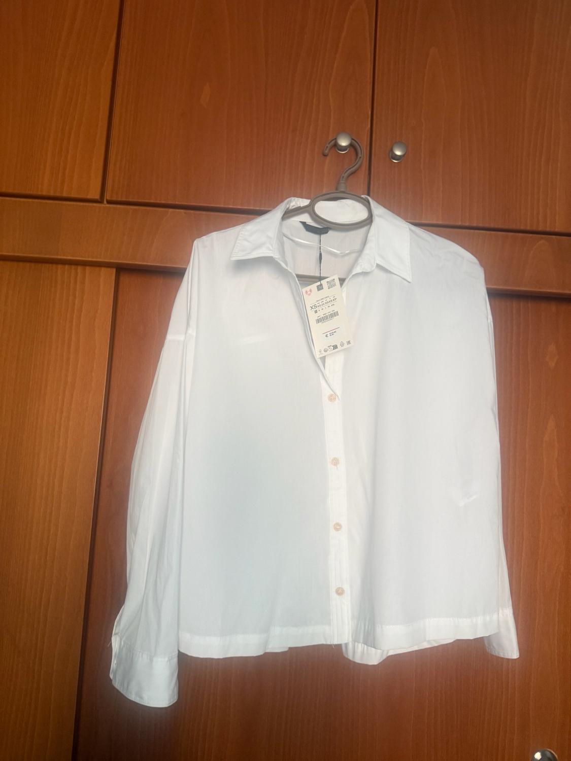 POPLIN SHIRT WITH BUTTONS - Image 2