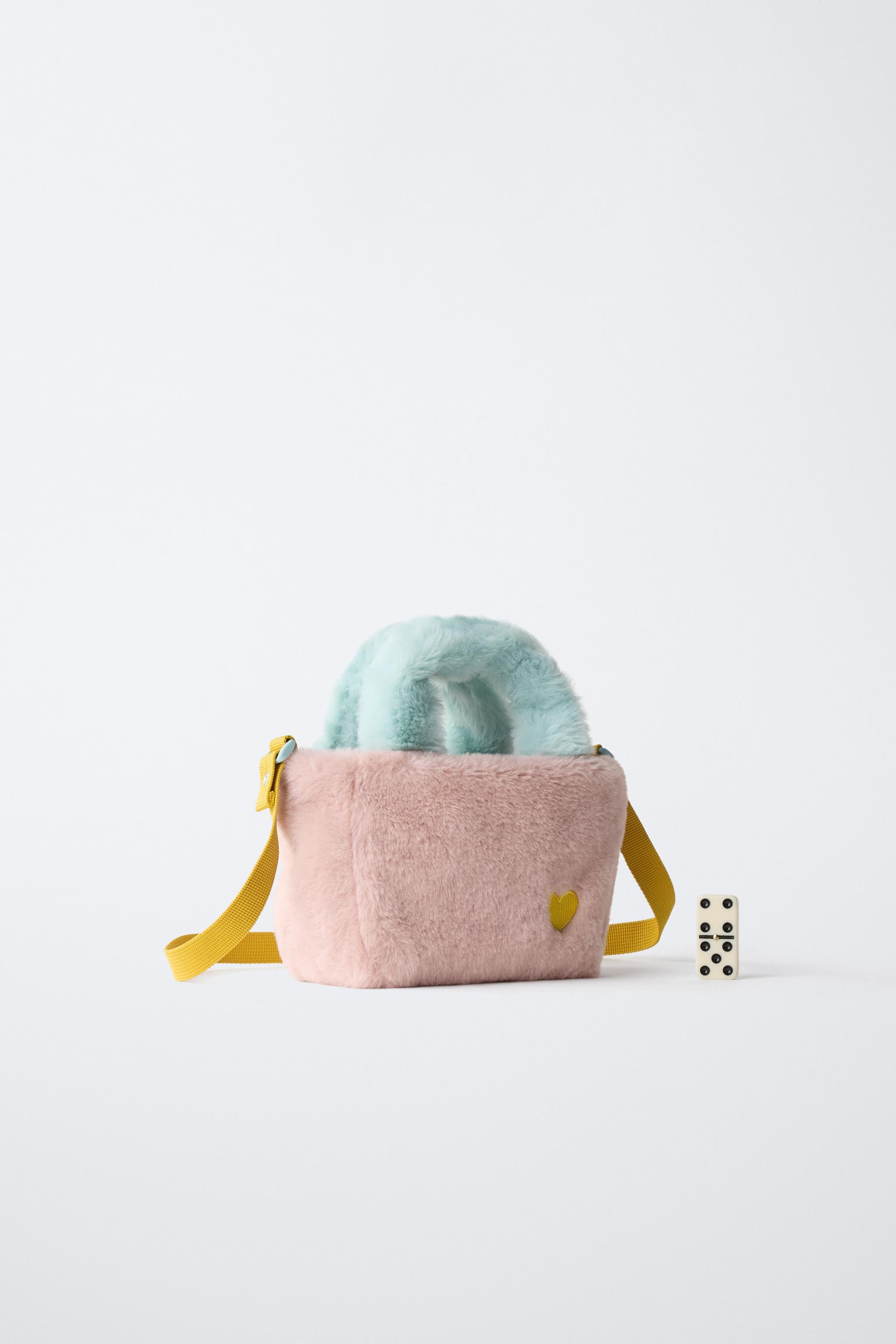 FAUX FUR HEART CROSSBODY BAG