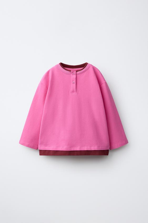 Zaras DUBBEL T-SHIRT MED KNAPPSLÅ - Fuchsia - Bild 0