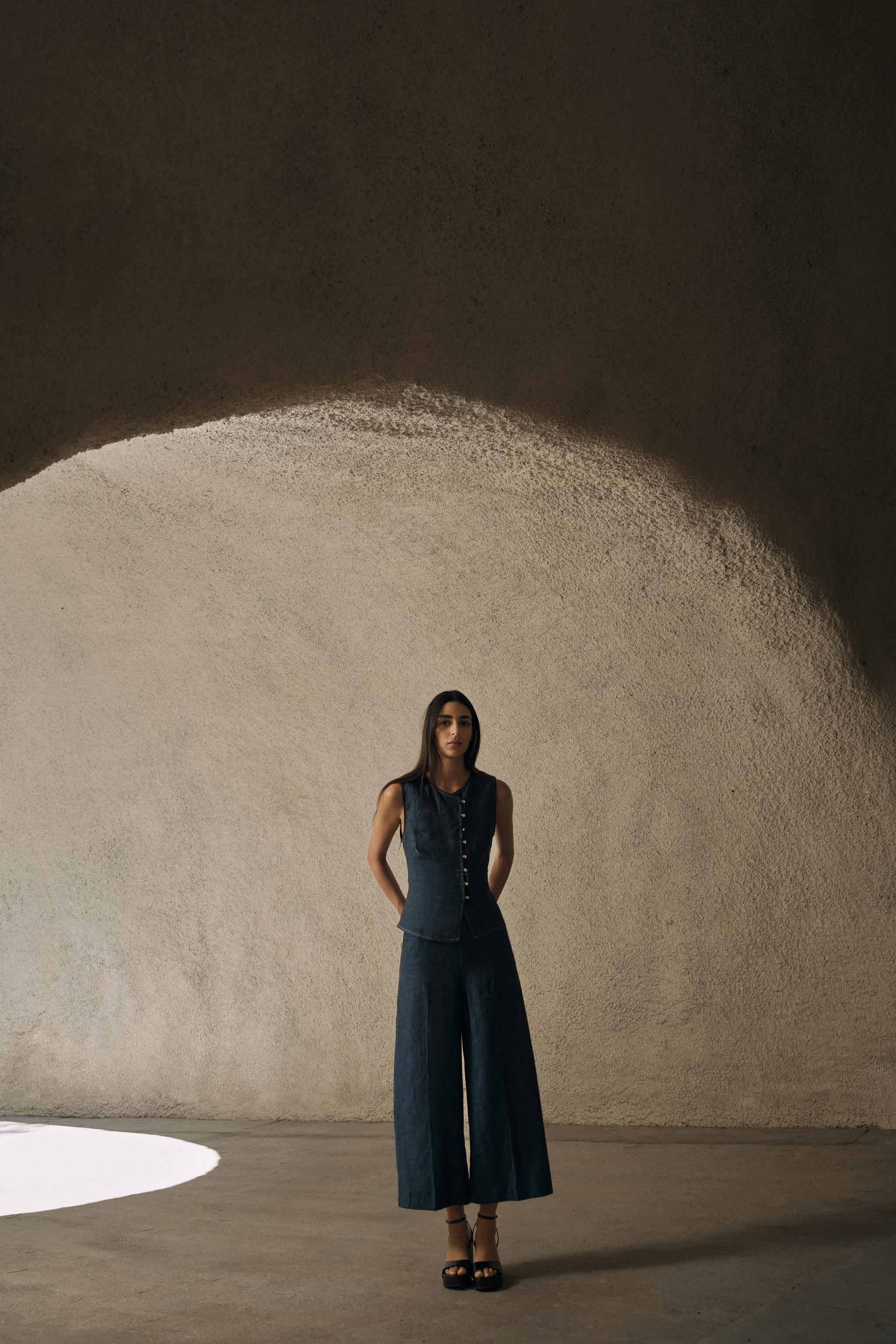 リネン重ねベスト - インディゴブルー | ZARA Japan / 日本