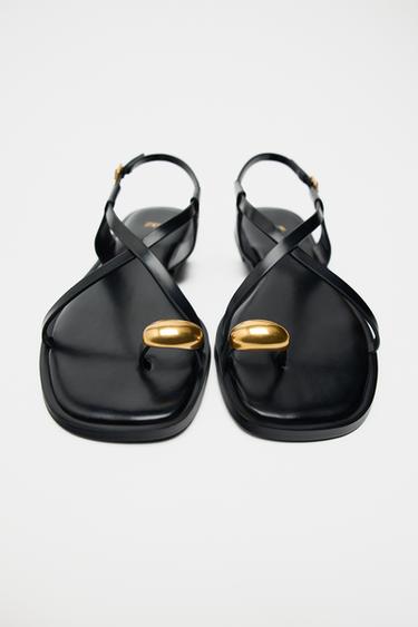 FLAT STRAP SANDALS WITH METAL ADORNMENT - Black by Zara - Image 3