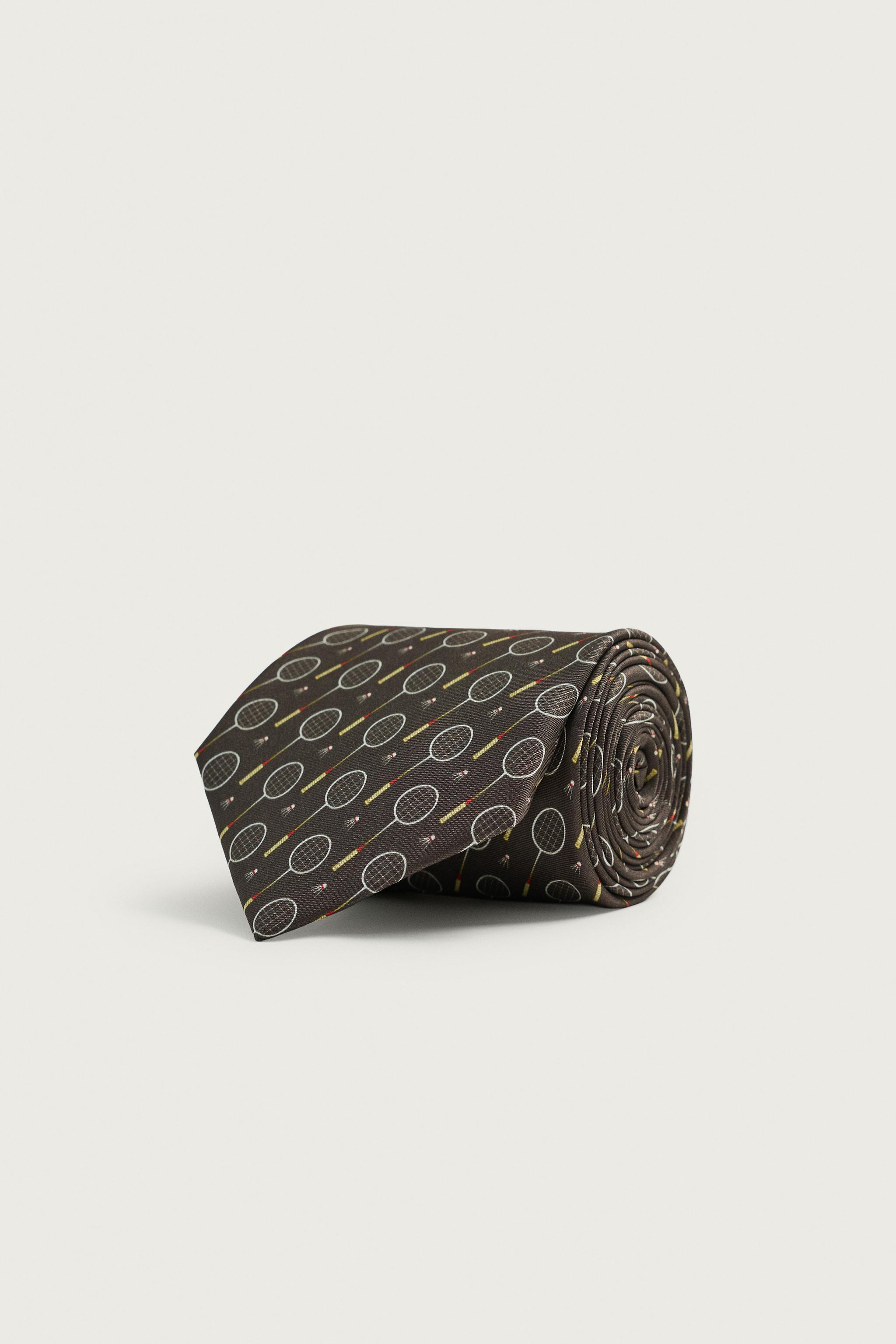 100% SILK JACQUARD RACQUET TIE — Brown