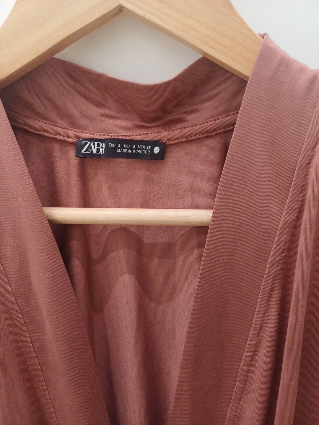 CAPE SLEEVE BODYSUIT - Image 4