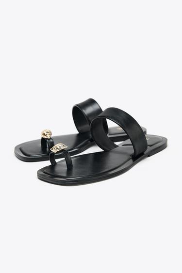 SANDALES ENTREDOIGT FANTAISIE MÉTALLIQUE - Noir de Zara - Image 3