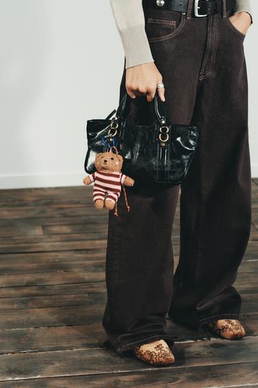 PORTE-CLÉS CHARM OURSON RAYURES - Marron clair de Zara - Image 1