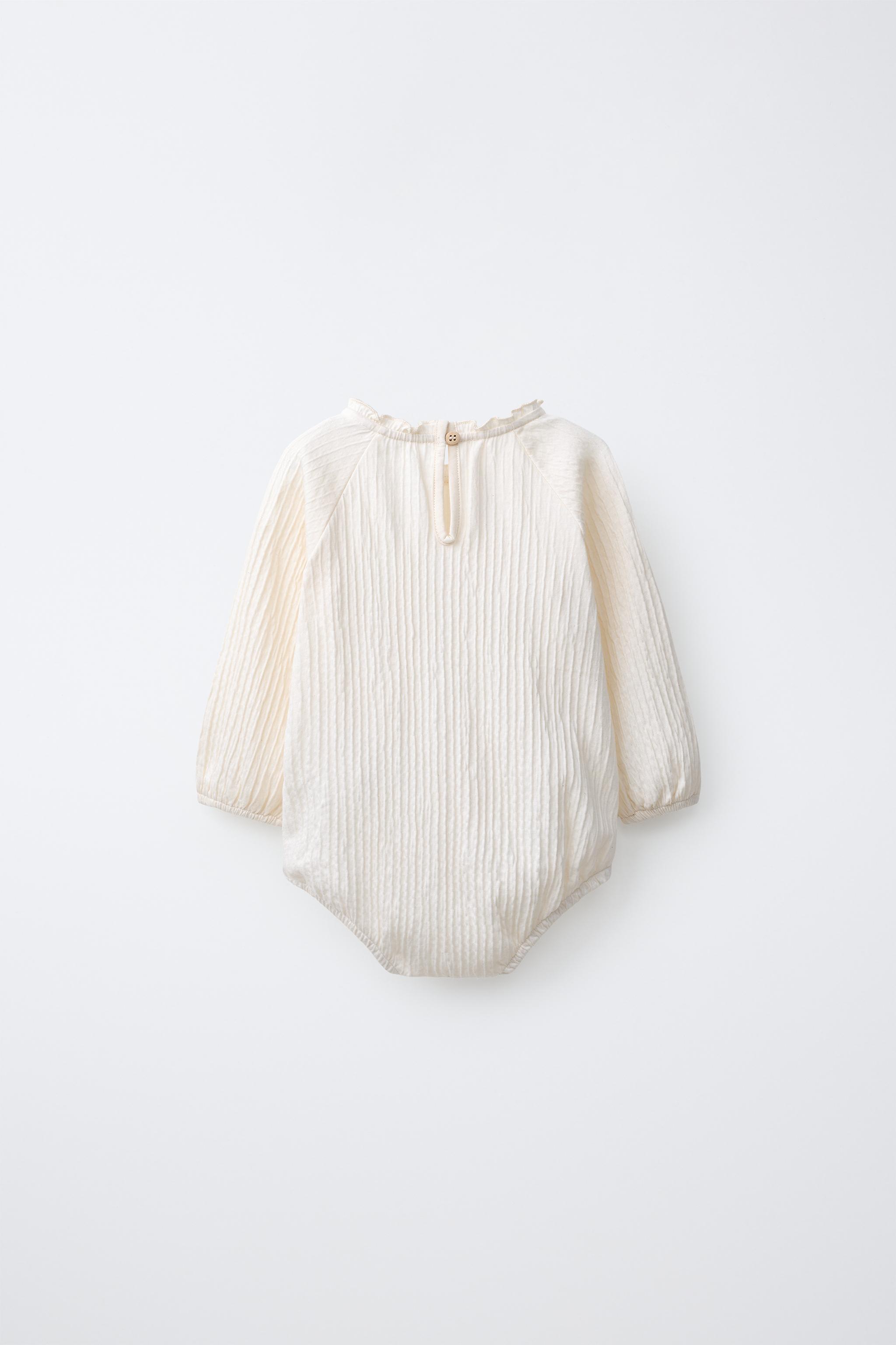 EMBROIDERED TEXTURE ROMPER — Light ecru