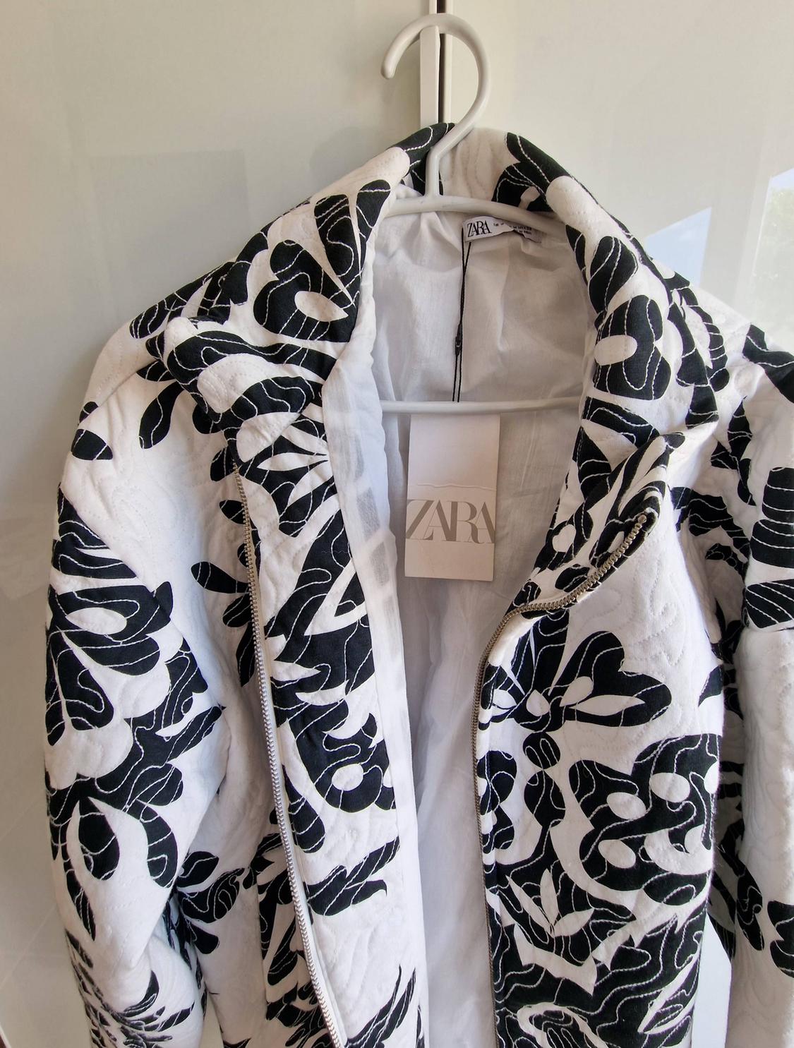 QUILTED SWEATSHIRT WITH PRINT - Image 2