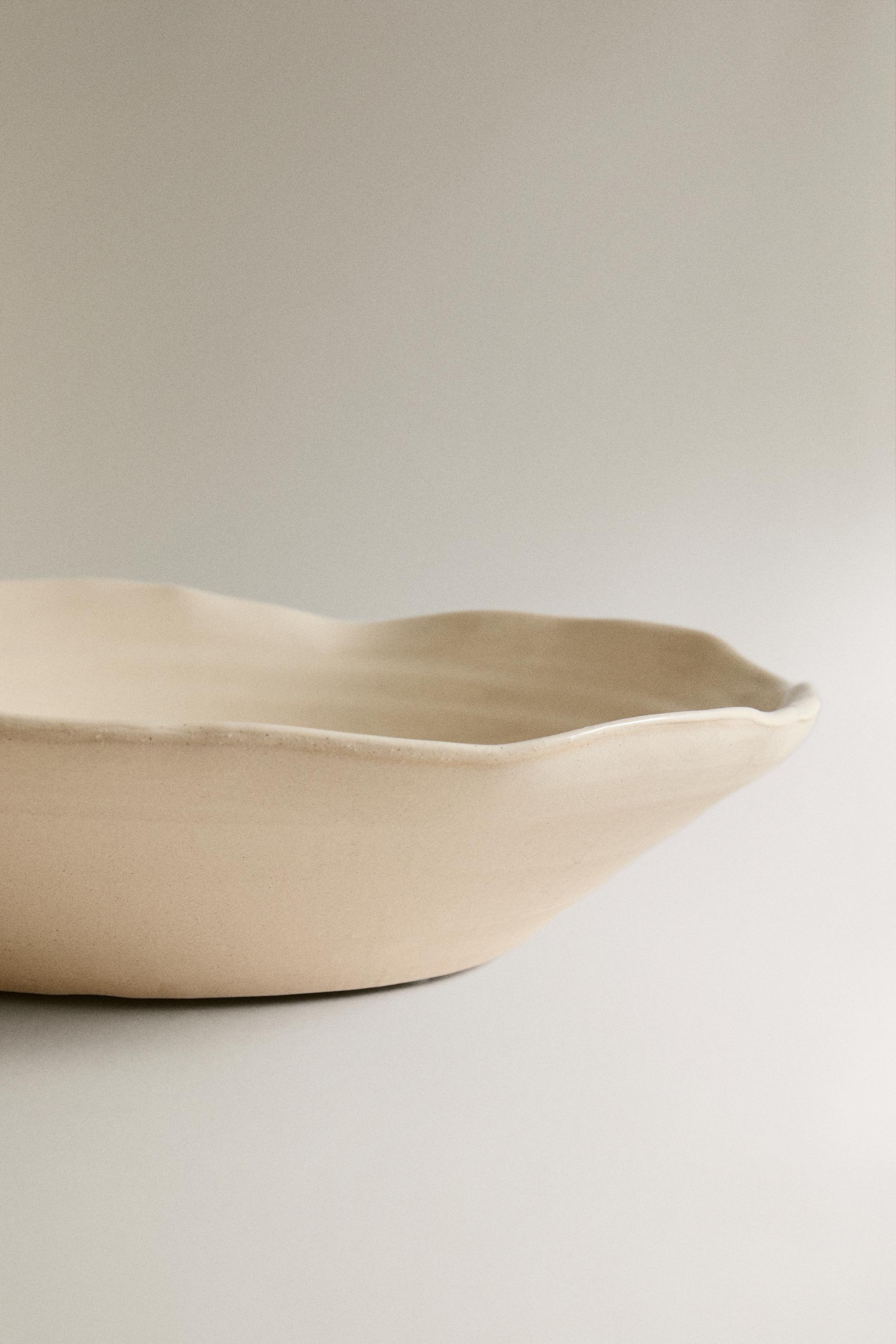 ENAMELED CERAMIC TRAY - Cream | ZARA United States