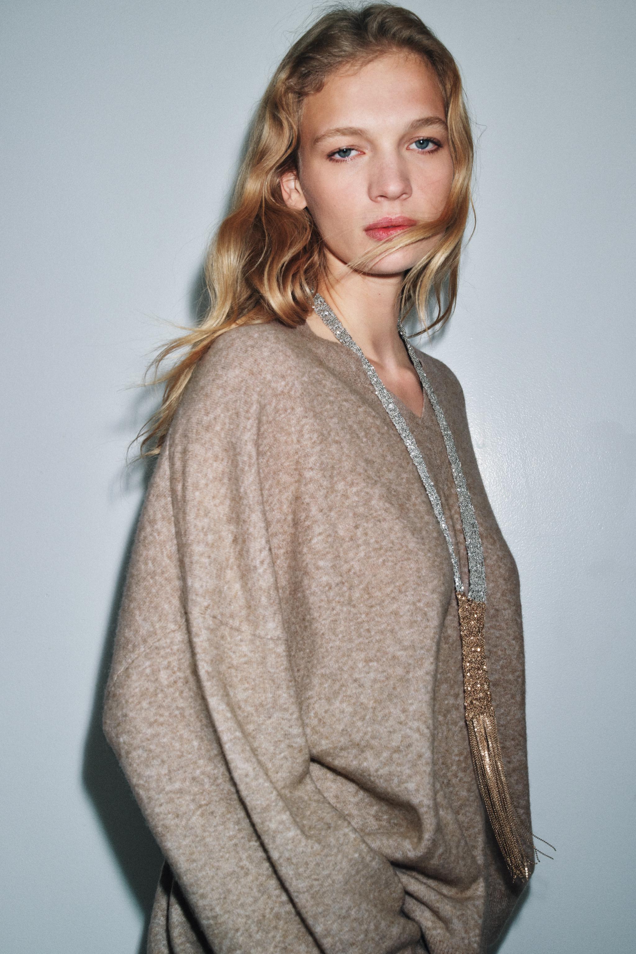 OVERSIZED WOOL JUMPER
