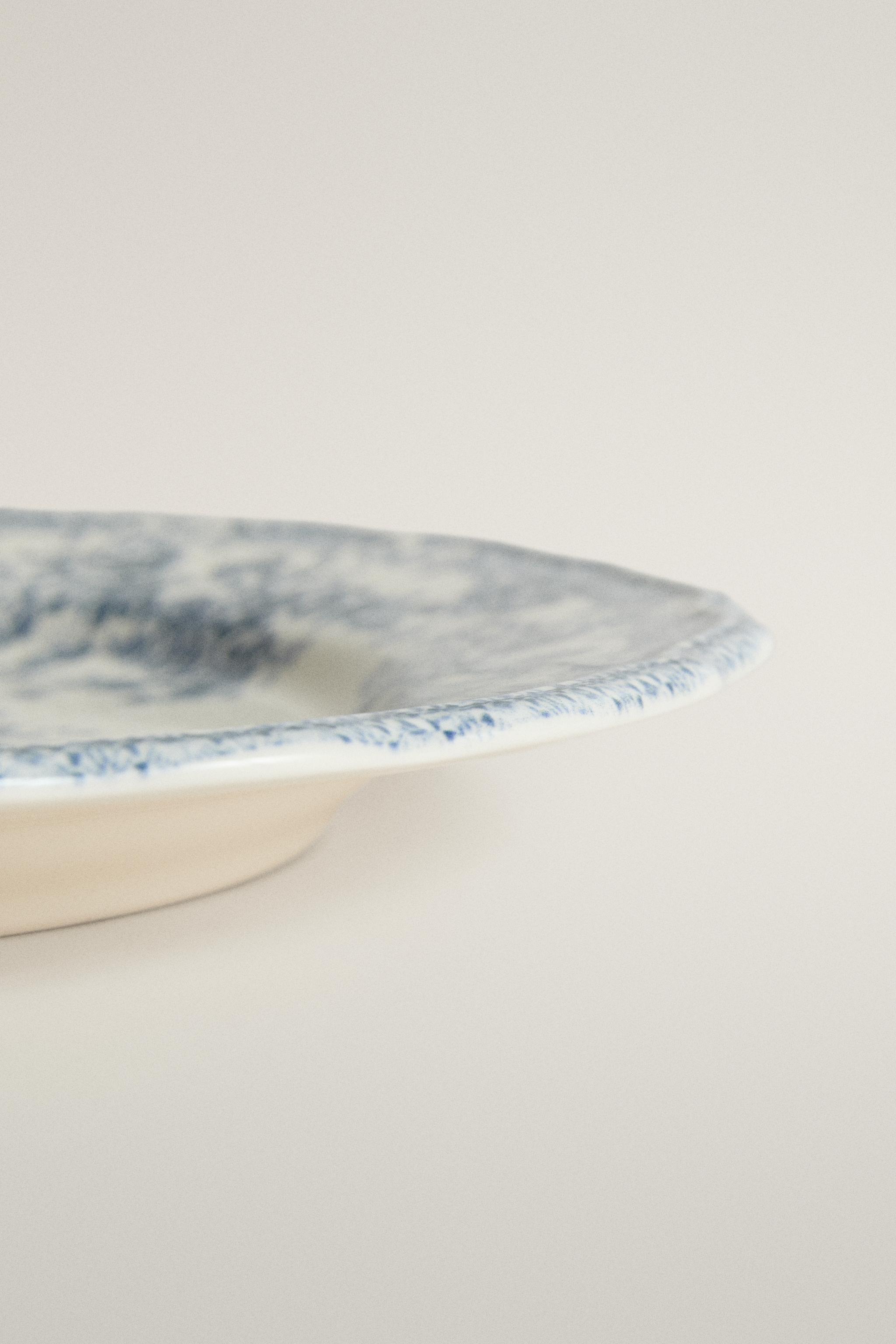 FLORAL EARTHENWARE DINNER PLATE - Blue | ZARA United States