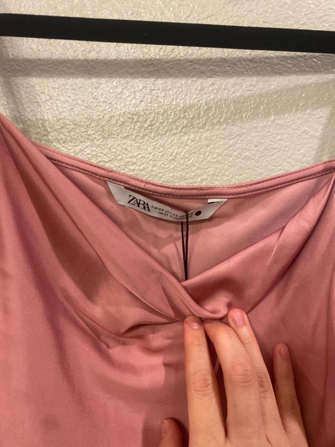 SATIN EFFECT TANK TOP - Image 3