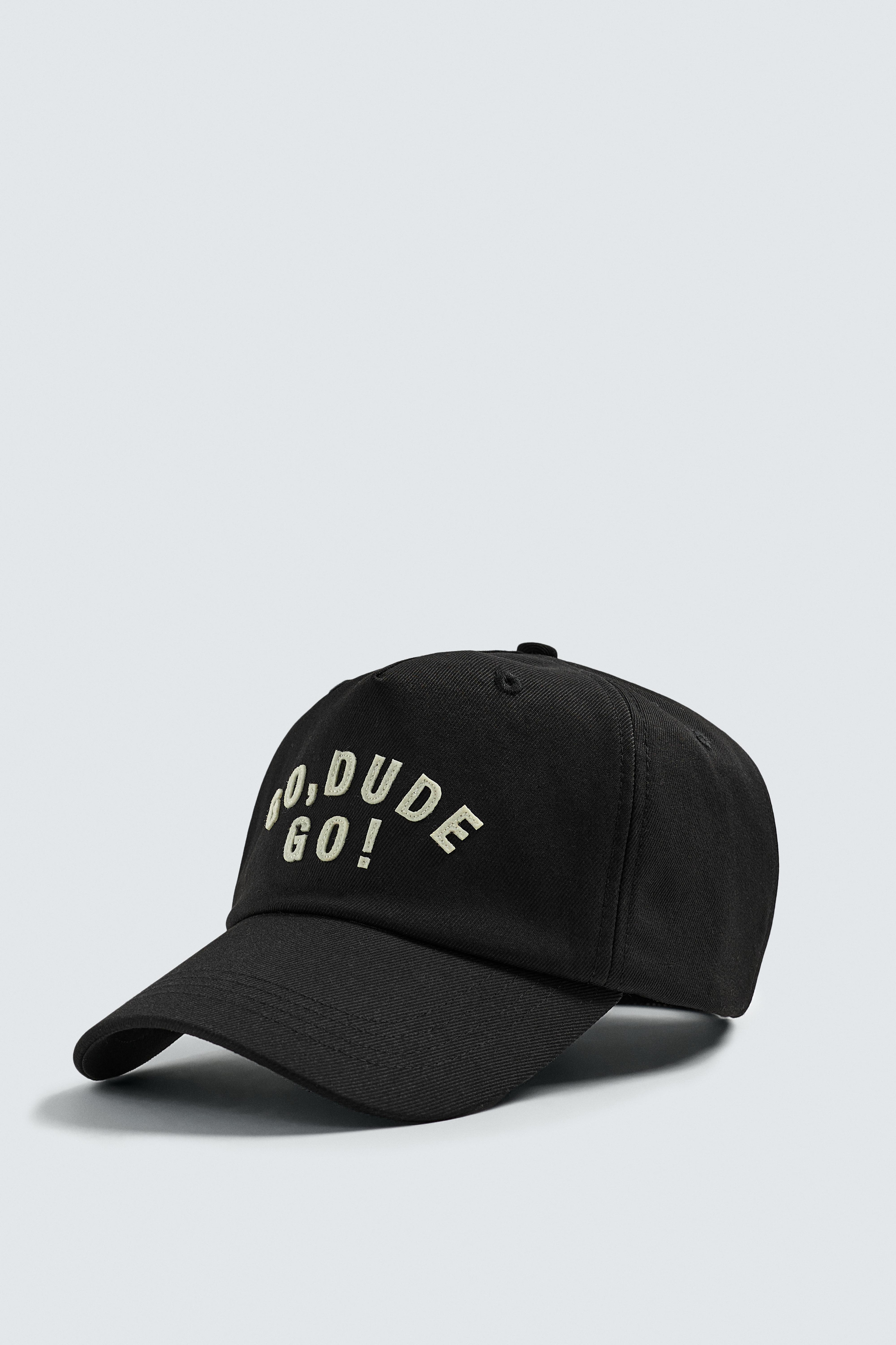EMBROIDERED TEXT CAP