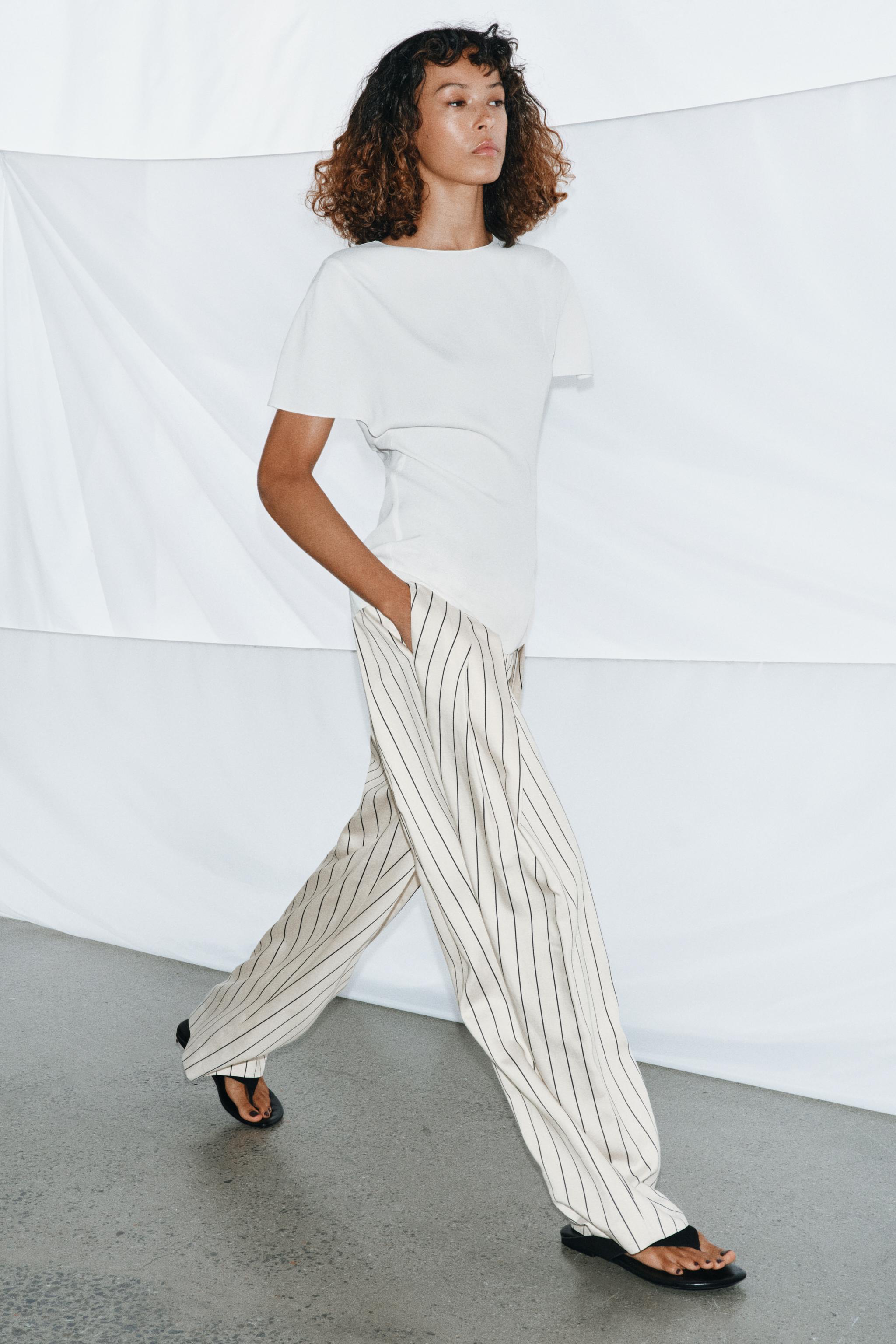 ZW COLLECTION ショートスリーブトップス - オフホワイト | ZARA Japan