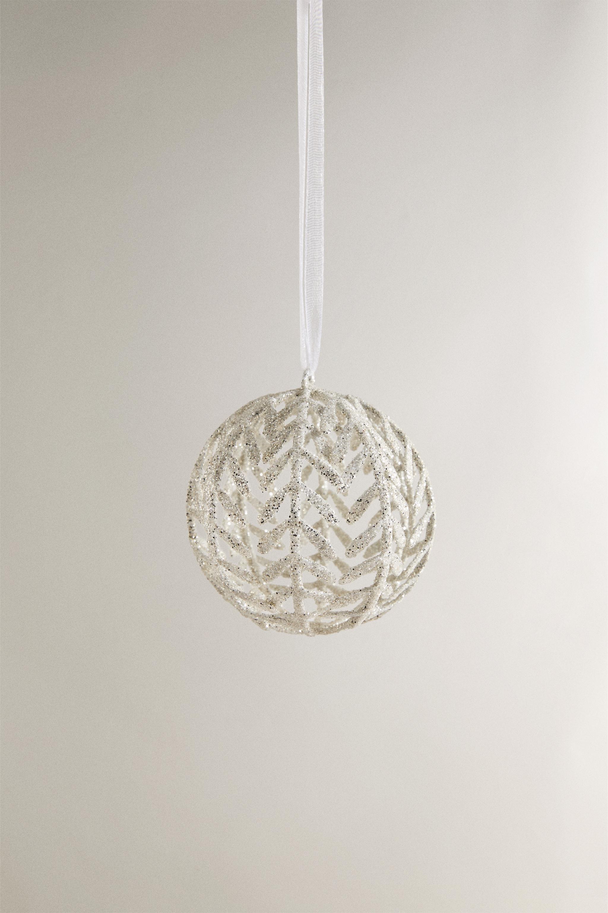 HERRINGBONE CHRISTMAS TREE ORNAMENT