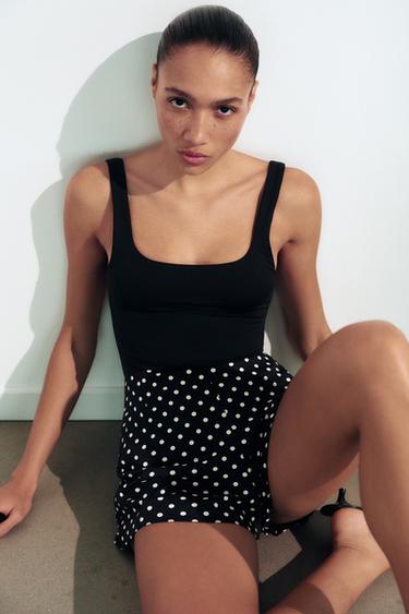 HIGH-WAISTED POLKA DOT SHORTS — Black / Ecru 2