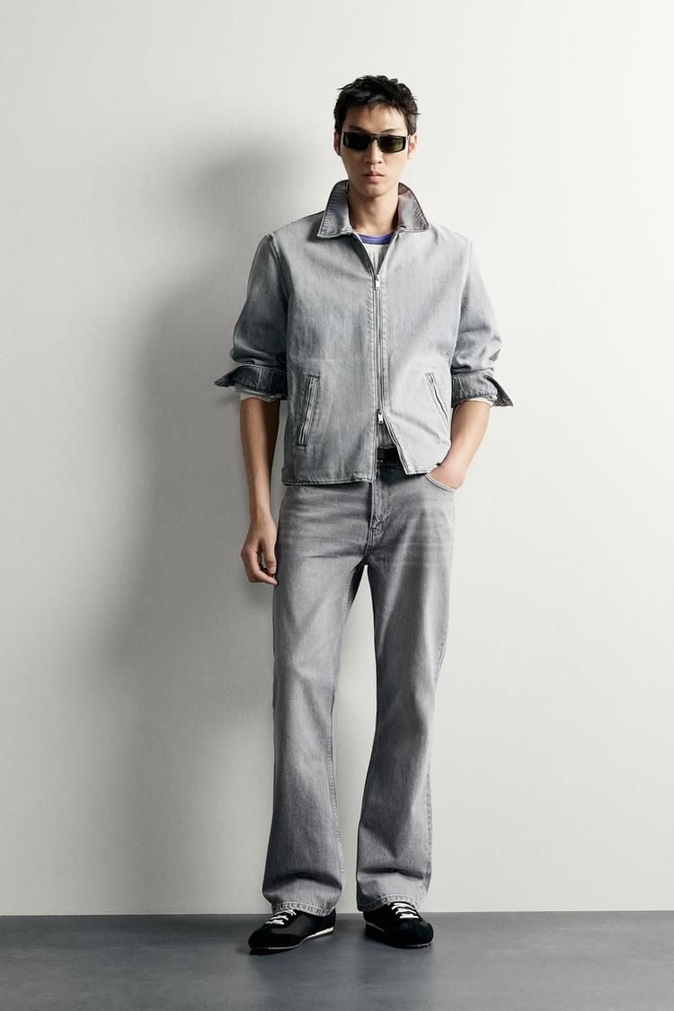 FLARE FIT JEANS