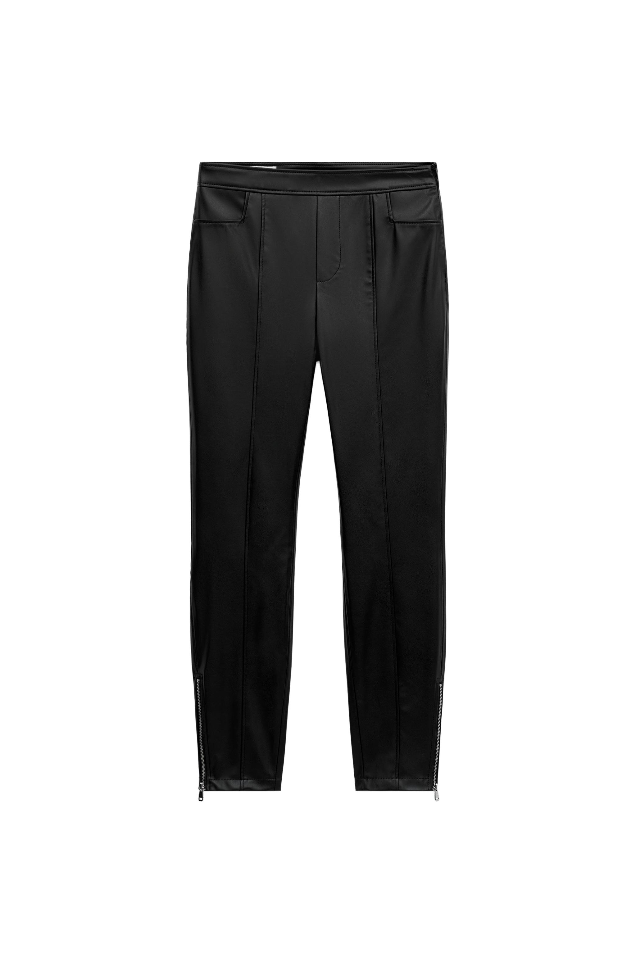 PANTALÓN EFECTO PIEL BAJO CREMALLERAS