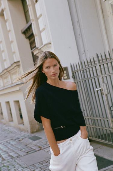 KNIT BELTED TOP - Black by Zara