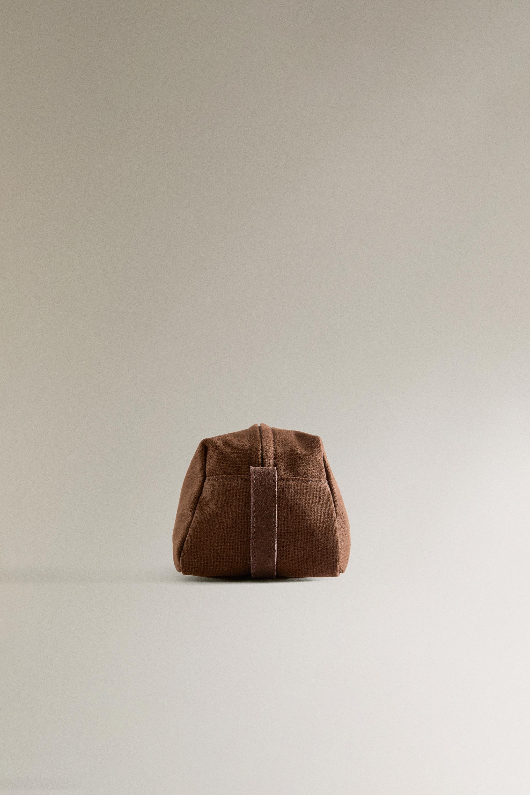 MEDIUM CANVAS MAKEUP BAG