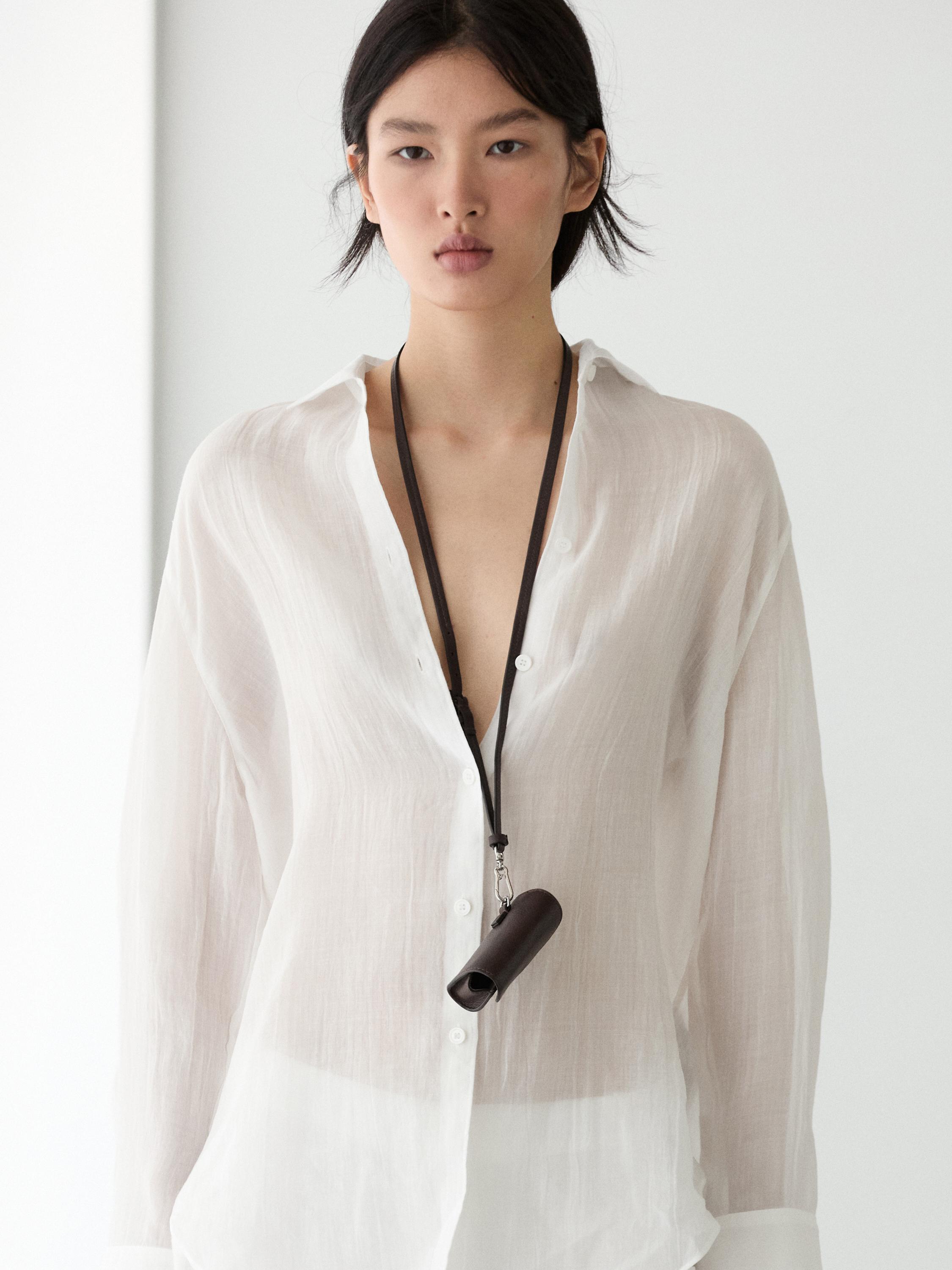 Flowing shirt with shirt collar — White