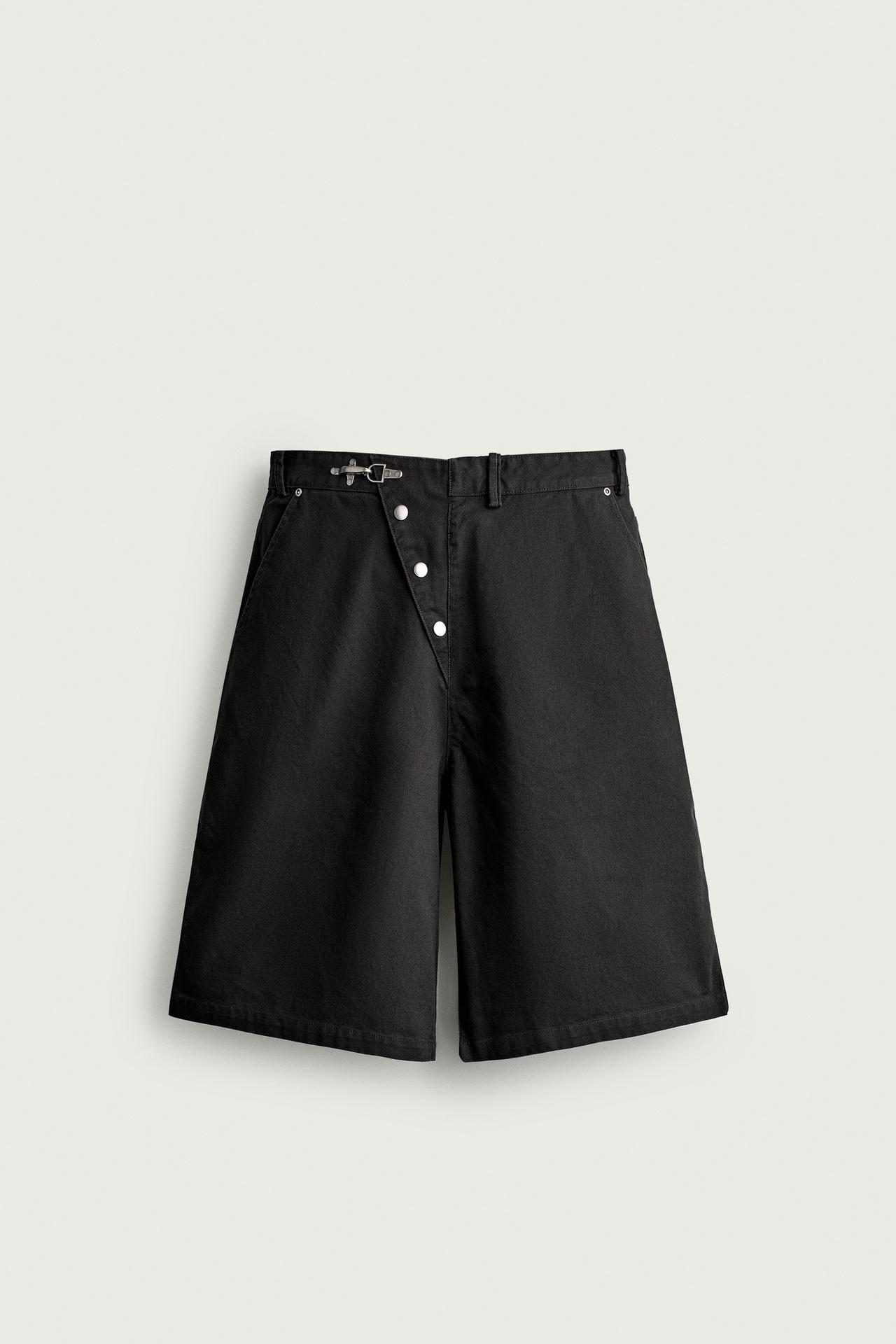 BAGGY FIT FIREMAN CLASP SHORTS — Black
