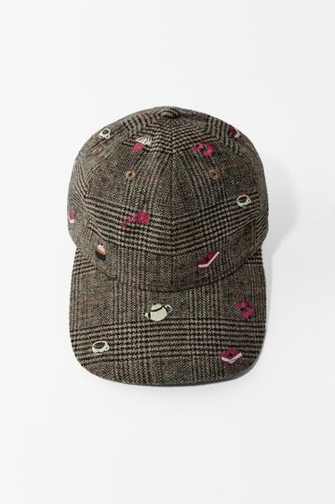 EMBROIDERED WOOL CHECK CAP - camel by Zara