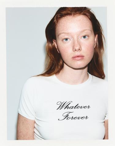 CAMISETA TEXTO - Blanco de Zara