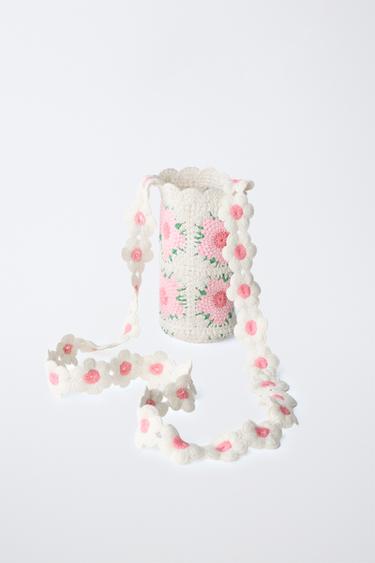 PORTE-BIBERON EN CROCHET FLEURS - Écru de Zara - Image 3