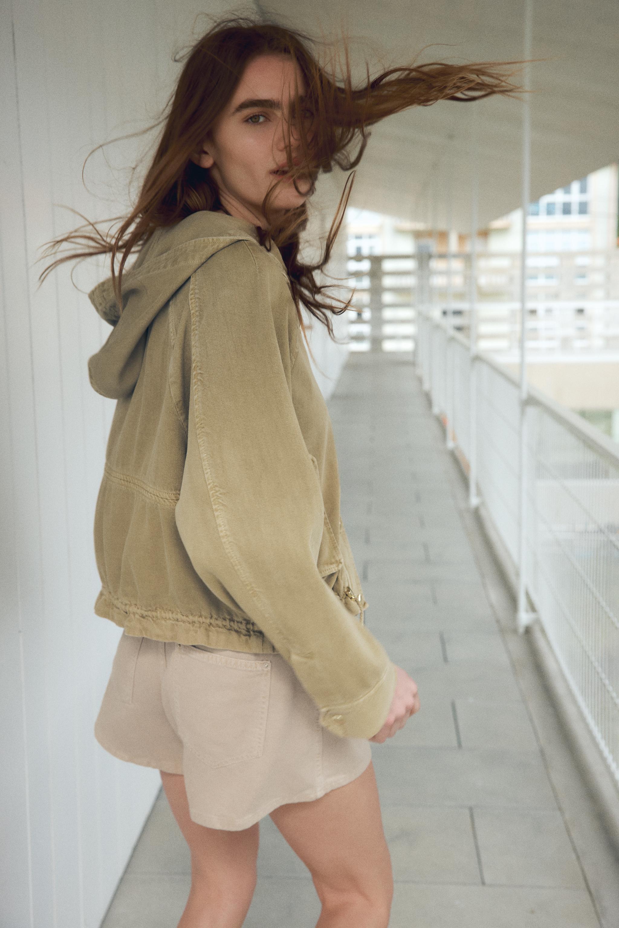 【美品】イエナ　ライトフードジャケット　カーキ色　36 01538328505-p.jpg?ts=1751620124186