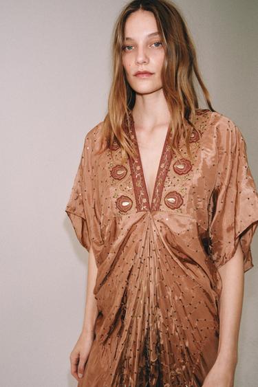 ROBE BRODERIES FANTAISIE ZW COLLECTION LIMITED EDITION - Rose moyen de Zara - Image 1