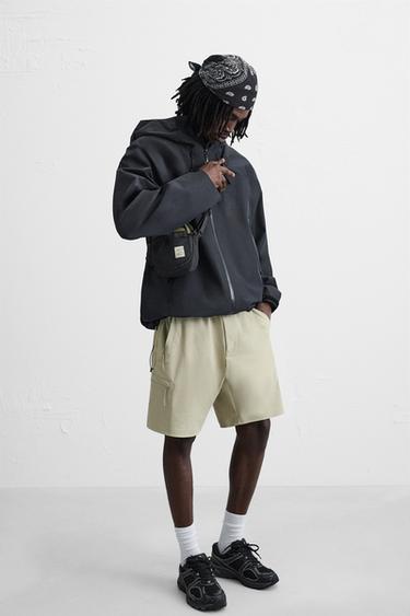 SAC BANDOULIÈRE TECHNIQUE CONTRASTE - Noir de Zara - Image 1
