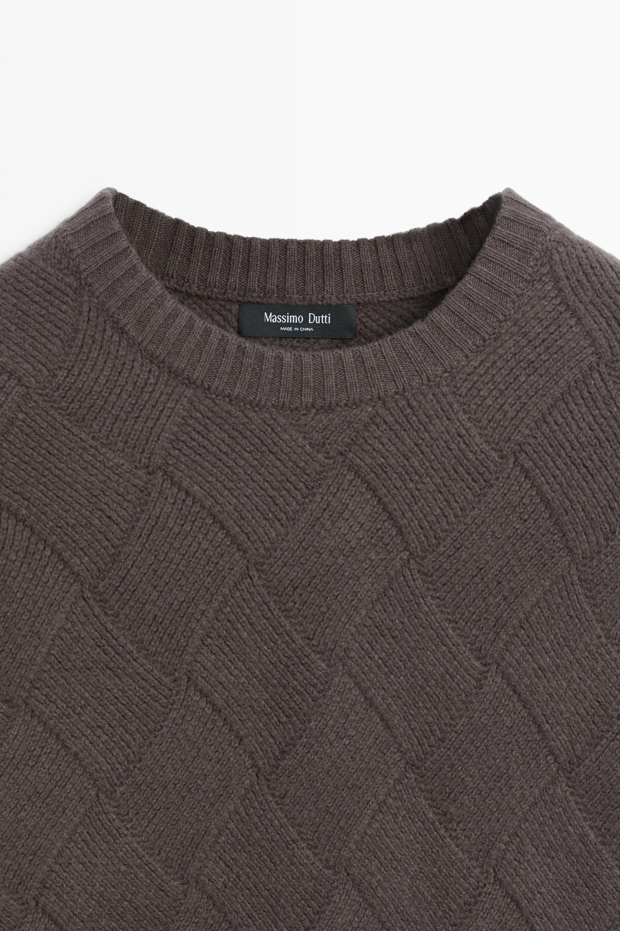 Wool blend knit sweater with diamond texture