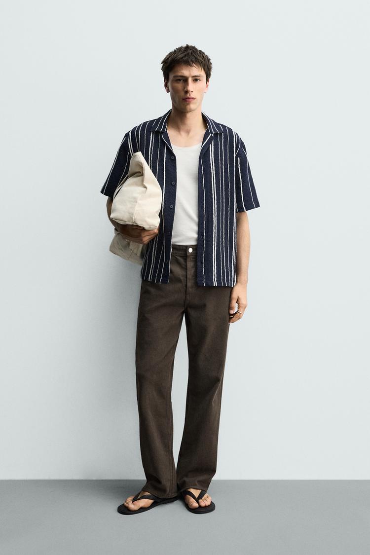 REGULAR FIT STRIPED JACQUARD SHIRT