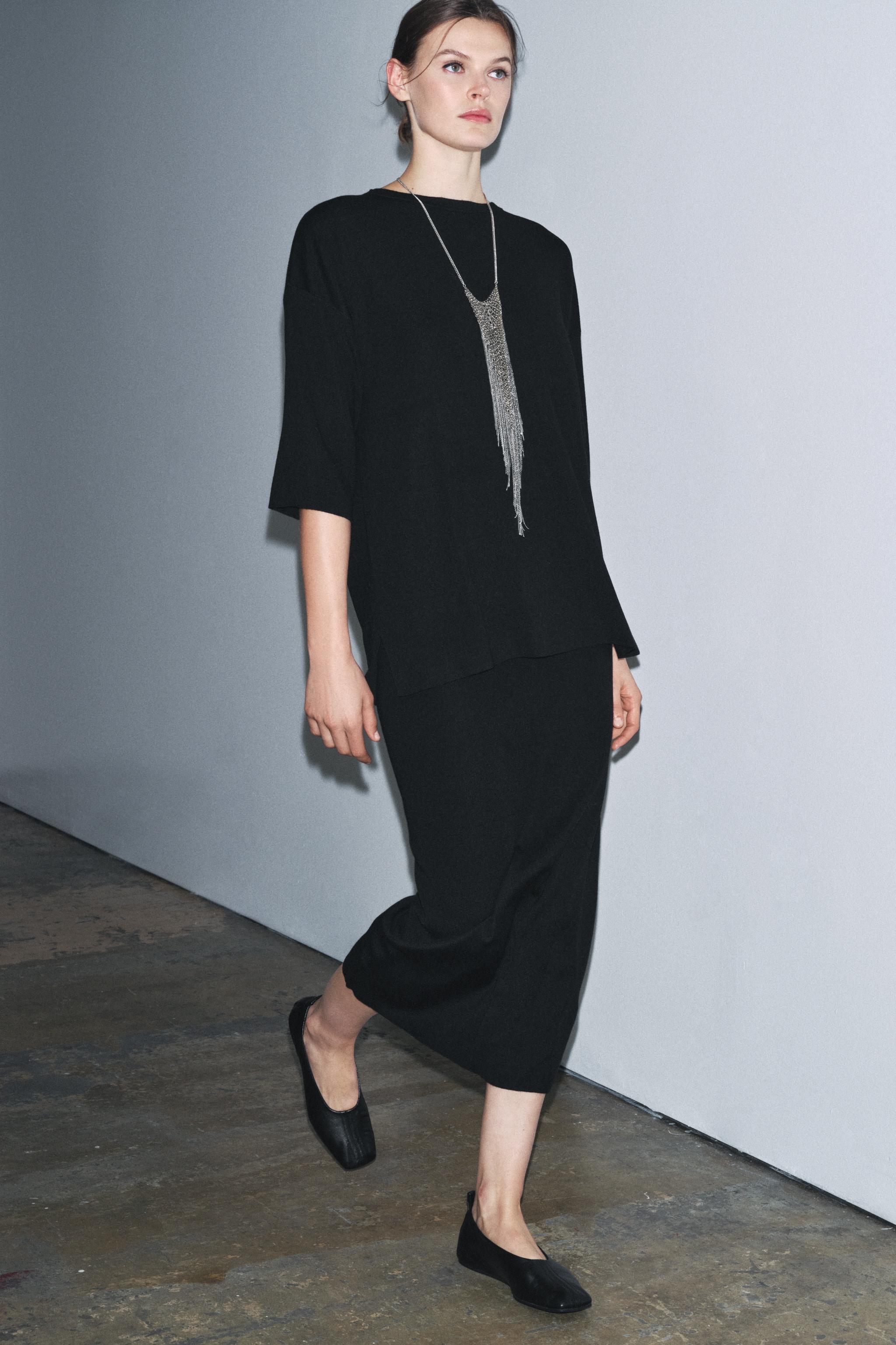 Боз сақалды жігіт жас қыздың қырылған китін жалап жатыр Әйелдің клиторын қалай жалау керек (видео)