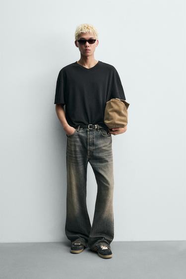 COTTON-HEMP V-NECK T-SHIRT - Black by Zara