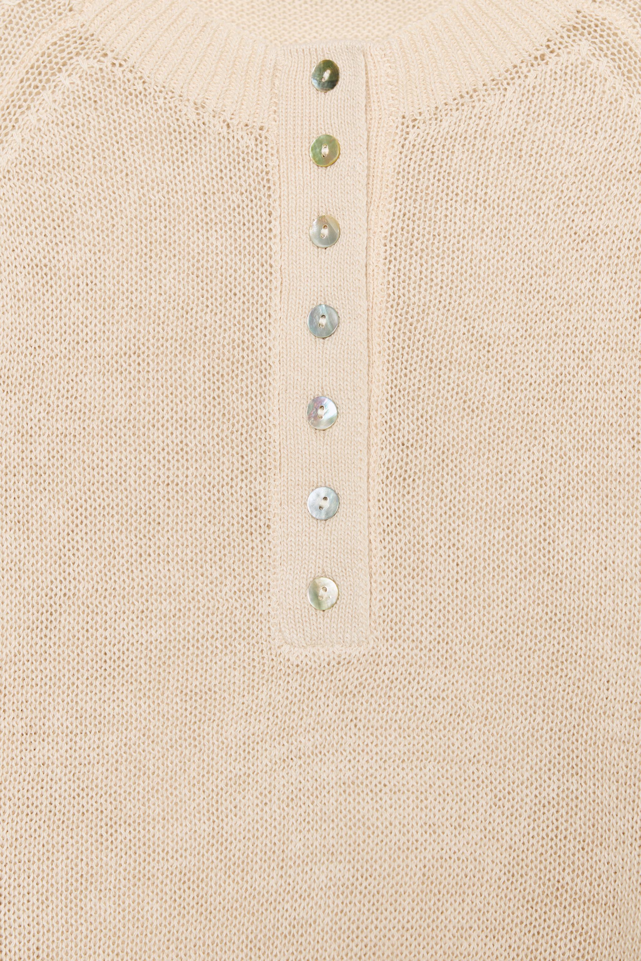 BUTTON KNIT JUMPER