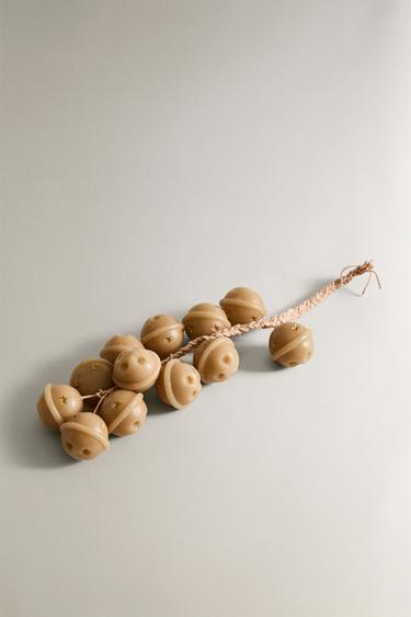 PACK OF CHRISTMAS SLEIGH BELL CASCADE CANDLES (PACK OF 12) - Beige by Zara - Image 1