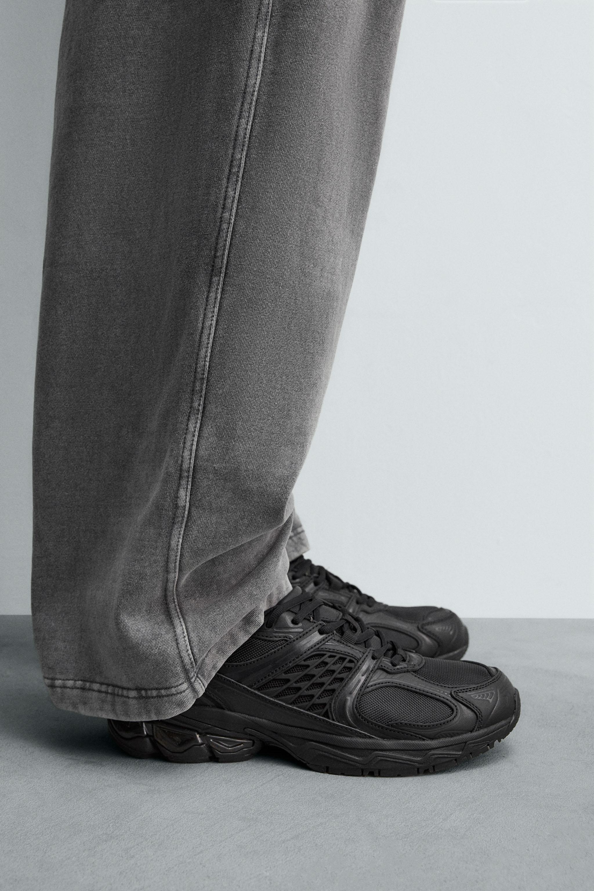 はるはる COLLAPSIBLE HEEL SNEAKERS - Black | ZARA United States