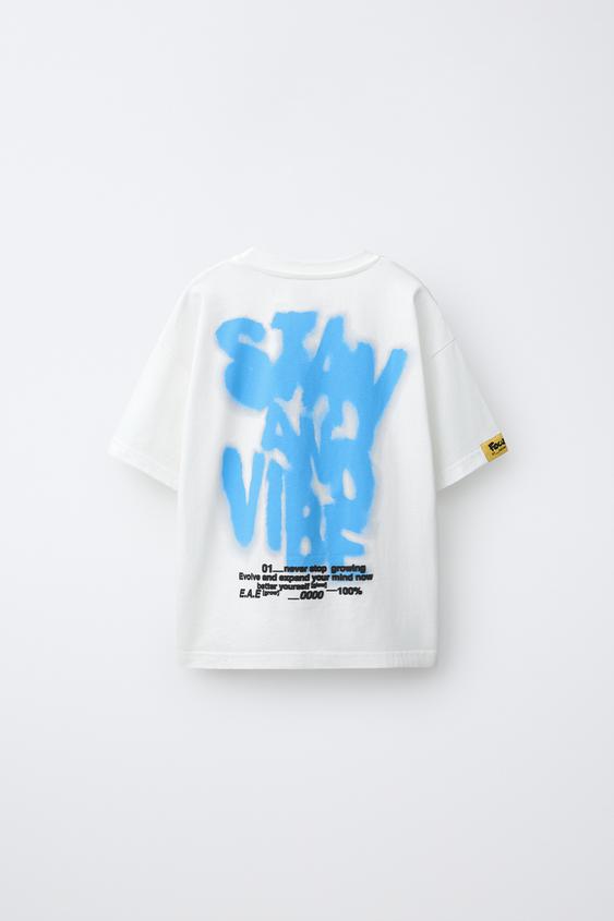 T-SHIRT À IMPRIMÉ GRAFFITI - Blanc cassé de Zara - Image 1