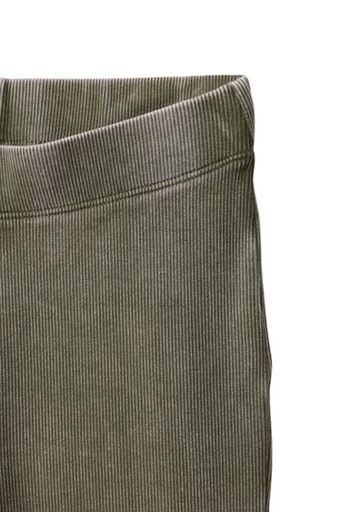 Zara HEAVY WEIGHT T-SHIRT AND WASHED EFFECT RIB FLARE LEGGINGS SET - Washed green