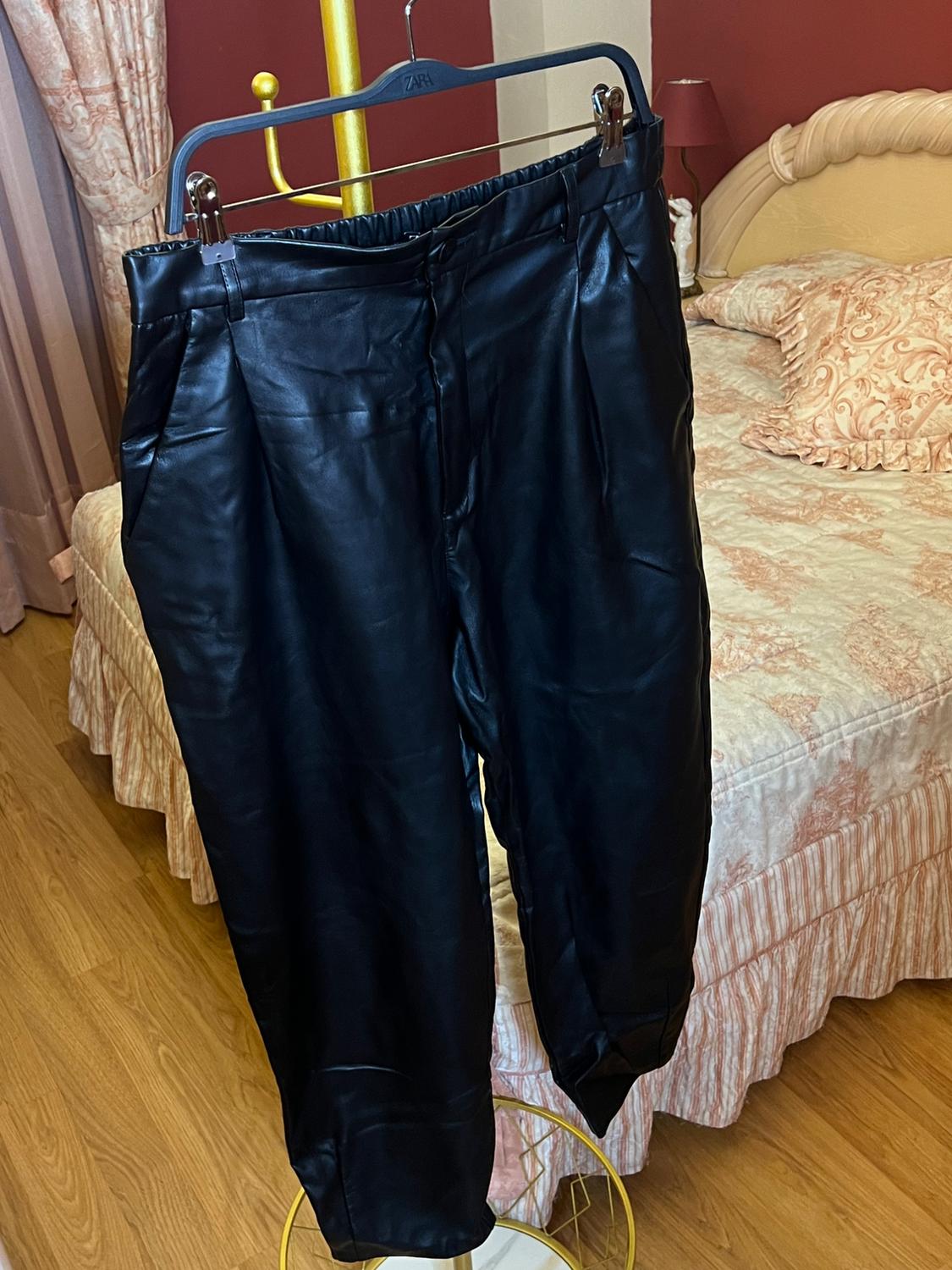 FAUX LEATHER MOM FIT TROUSERS - Image 5