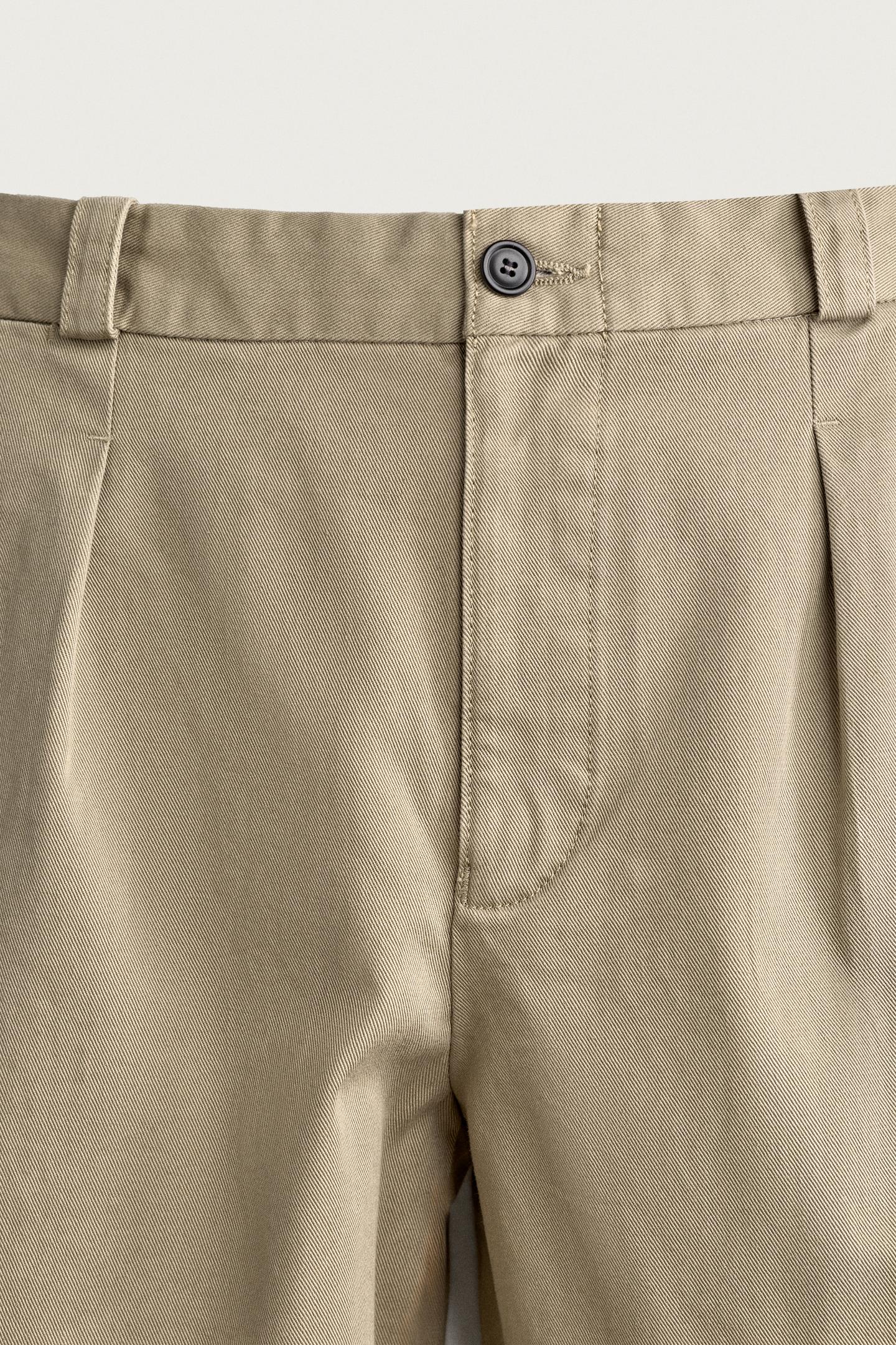 Мужские брюки Zara Pleated Straight-Fit Chino, цвет: Серо-коричневый серый — фото 9
